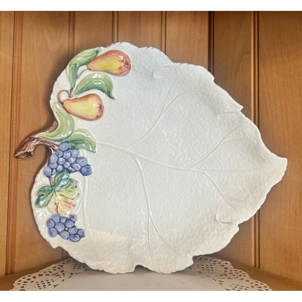 Vintage Cabbage Ware Majolica Fruit Platter Leaf Shaped Serving Plate